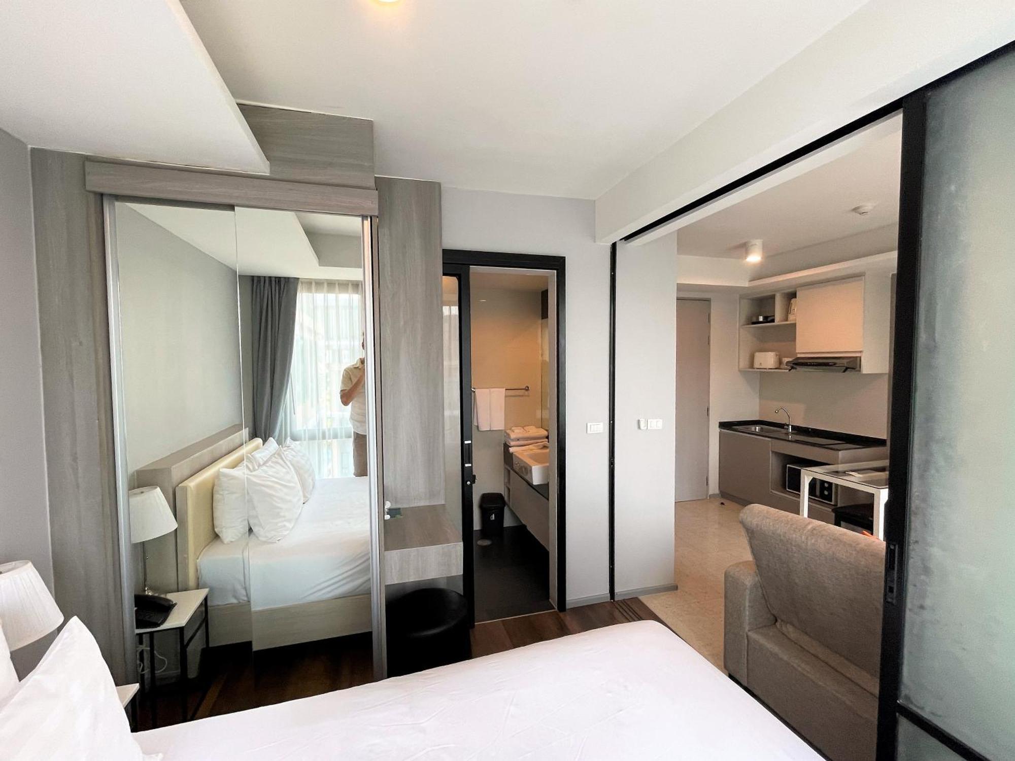 Ferienwohnung 6Th Avenue Surin By Lofty Zimmer foto