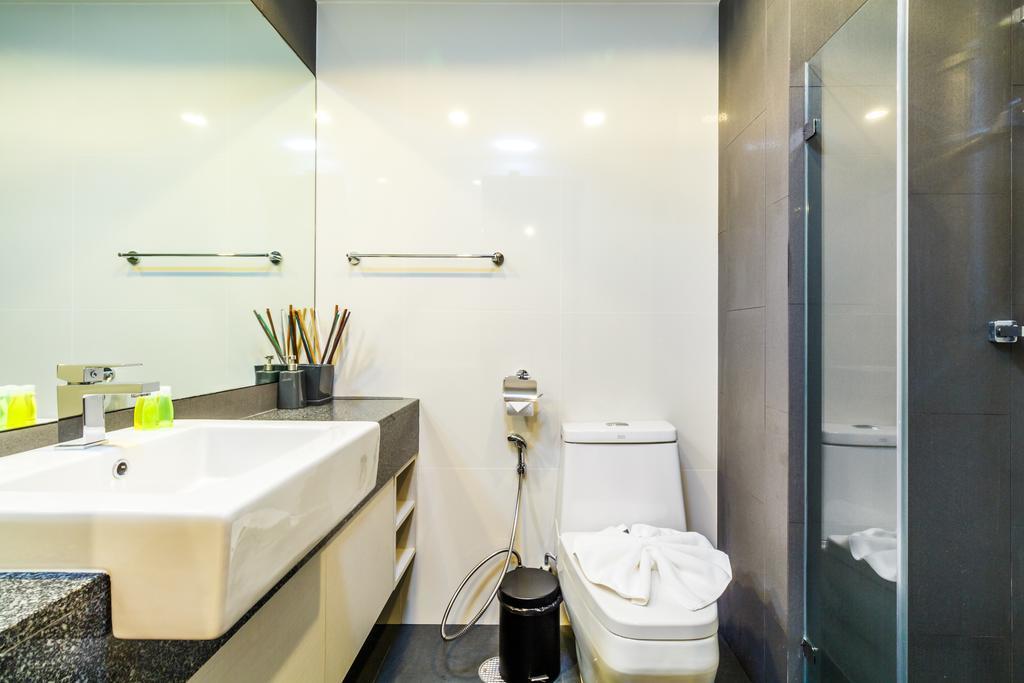 Ferienwohnung 6Th Avenue Surin By Lofty Exterior foto